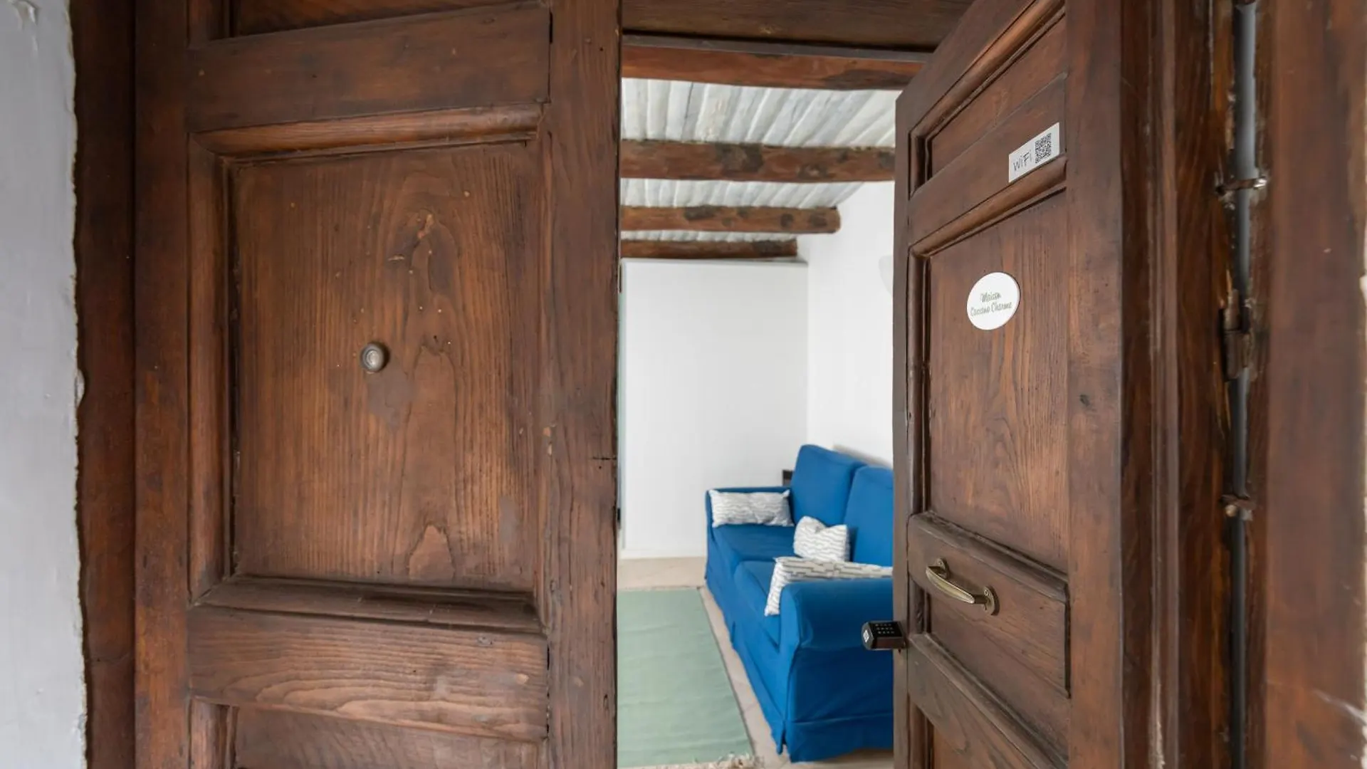 Maison Cassano Charme Apartment Naples Italy